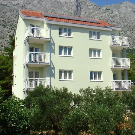 Ivana דירה באסקה וודה