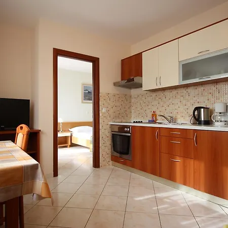 Ivana Apartmán *